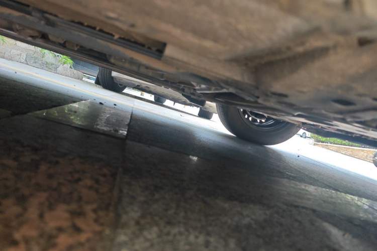 Used Nissan Sylphy 2012 Classic 1.6XE Automatic Comfort Edition Chassis Front Right