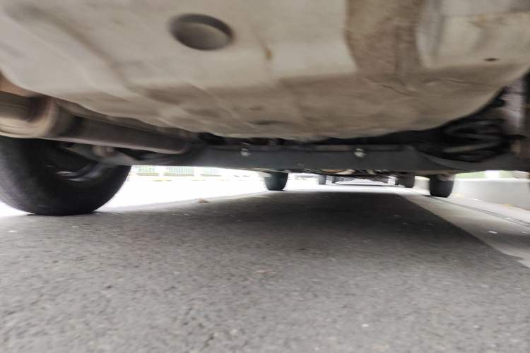 Used Nissan Sylphy 2012 Classic 1.6XE Manual Comfort Edition Chassis Rear