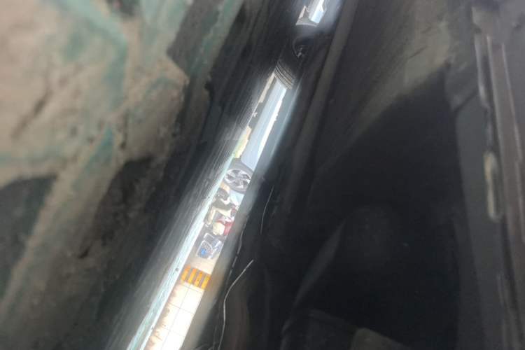 Used Nissan Sylphy 2012 Classic 1.6XE Manual Comfort Edition Chassis Rear Left