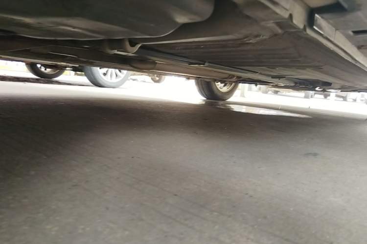 Used Nissan Sylphy 2012 Classic 1.6XE Manual Comfort Edition Chassis Rear Right