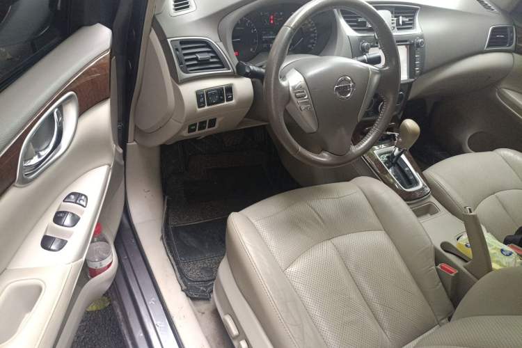 Used Nissan Sylphy 2012 1.6 XL CVT Luxury Edition Driver Seat