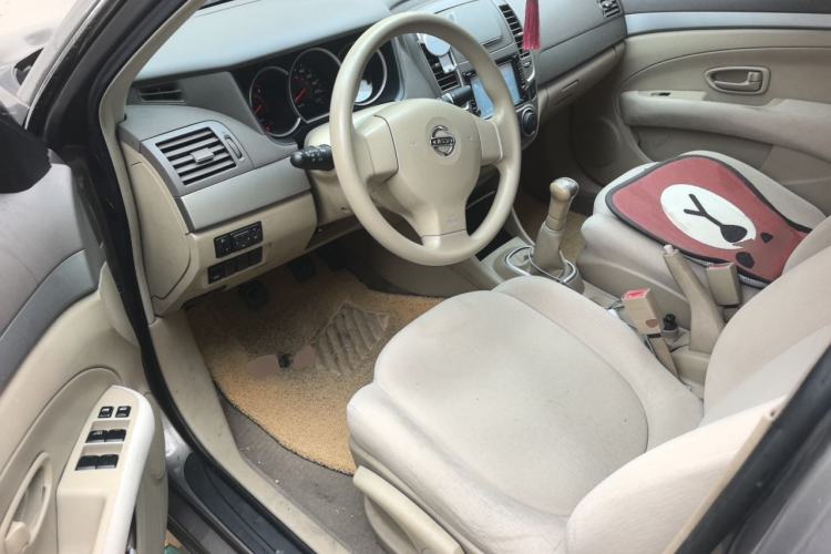 Used Nissan Sylphy 2012 Classic 1.6XE Manual Comfort Edition Driver Seat