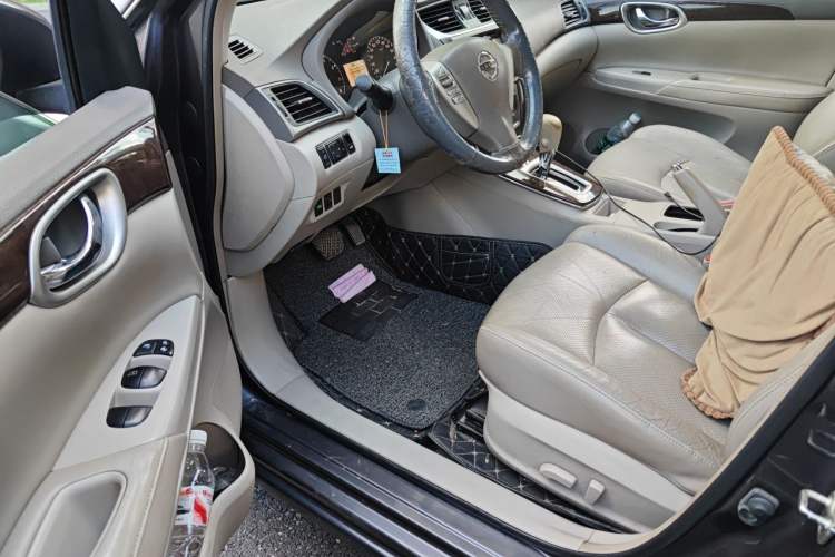 Used Nissan Sylphy 2012 1.6 XL CVT Luxury Edition Driver Seat
