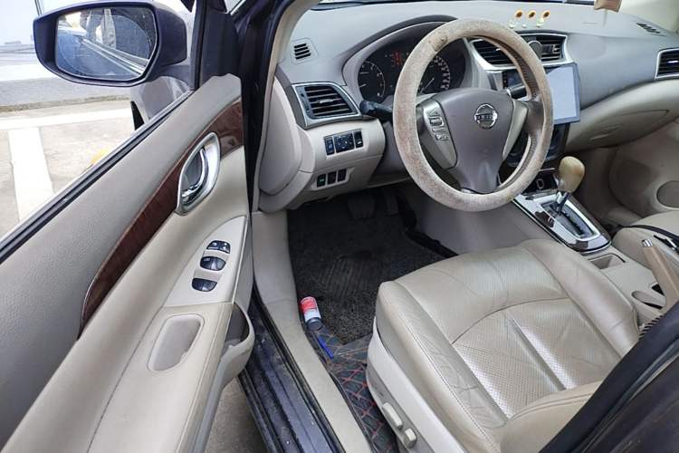 Used Nissan Sylphy 2012 1.6 XL CVT Luxury Edition Driver Seat