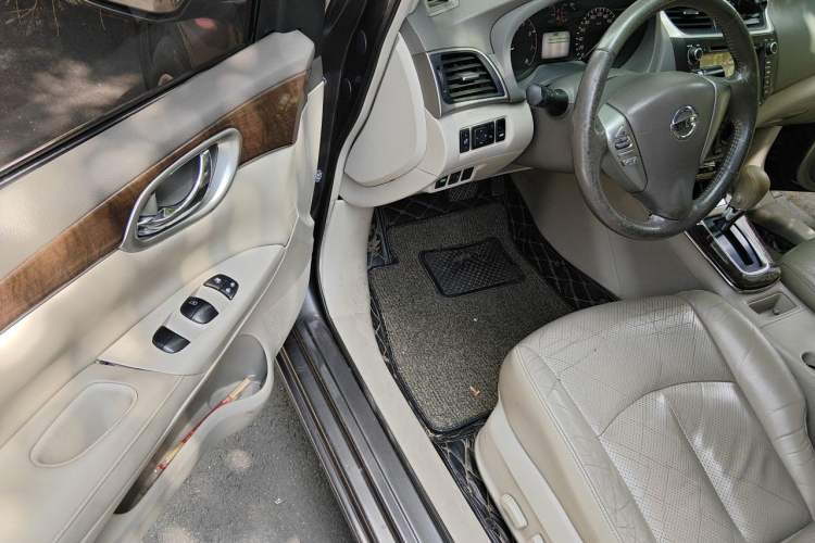 Used Nissan Sylphy 2012 1.6 XL CVT Luxury Edition Driver Seat