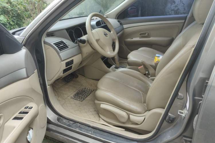 Used Nissan Sylphy 2012 Classic 1.6 XL Automatic Luxury Edition Driver Seat
