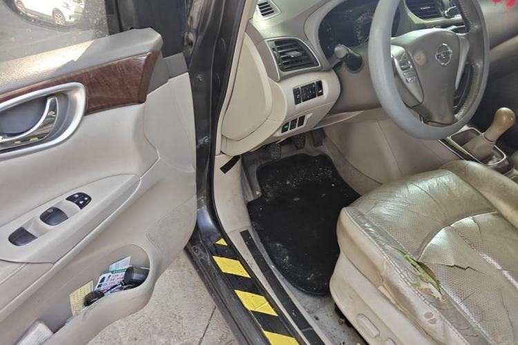 Used Nissan Sylphy 2012 1.6 XL Manual Luxury Edition Driver Seat