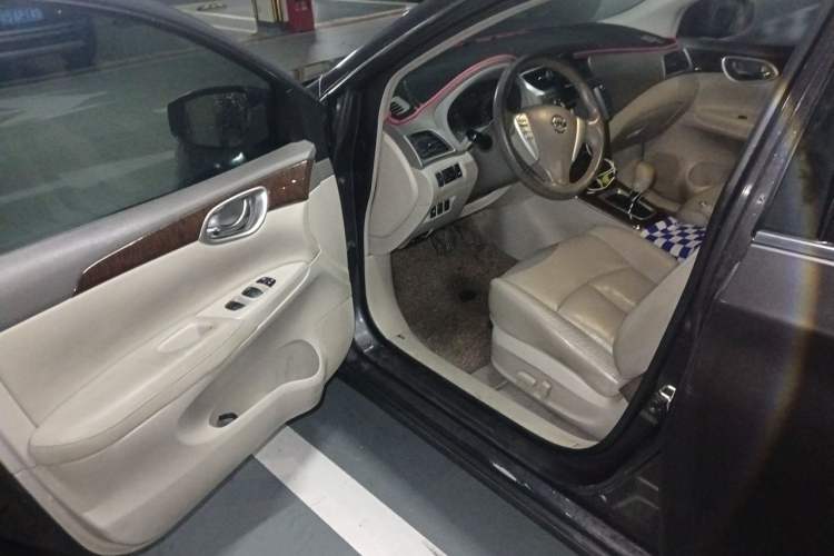 Used Nissan Sylphy 2012 1.6 XL CVT Luxury Edition Driver Seat