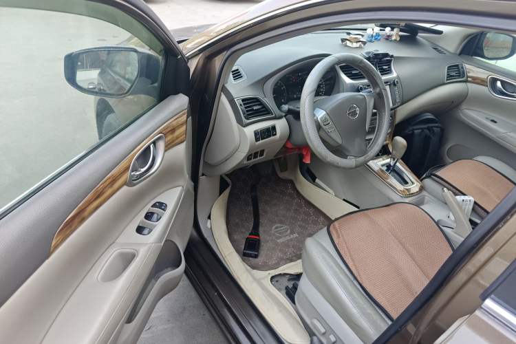 Used Nissan Sylphy 2012 1.6 XL CVT Luxury Edition Driver Seat