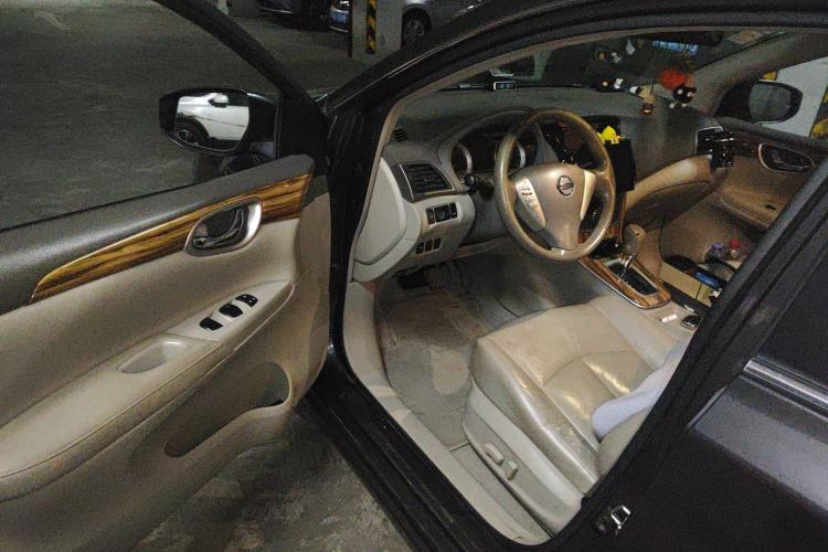 Used Nissan Sylphy 2012 1.8XL CVT Luxury Edition Driver Seat