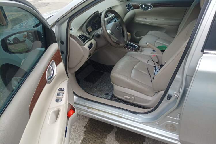 Used Nissan Sylphy 2012 1.6 XL CVT Luxury Edition Driver Seat