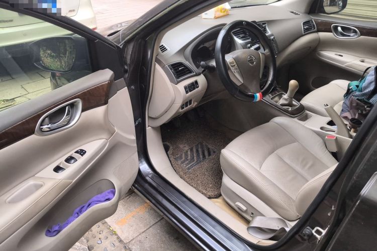 Used Nissan Sylphy 2012 1.6 XL Manual Luxury Edition Driver Seat
