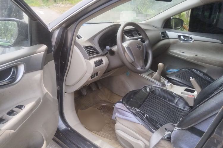 Used Nissan Sylphy 2012 1.6XE Manual Comfort Edition Driver Seat