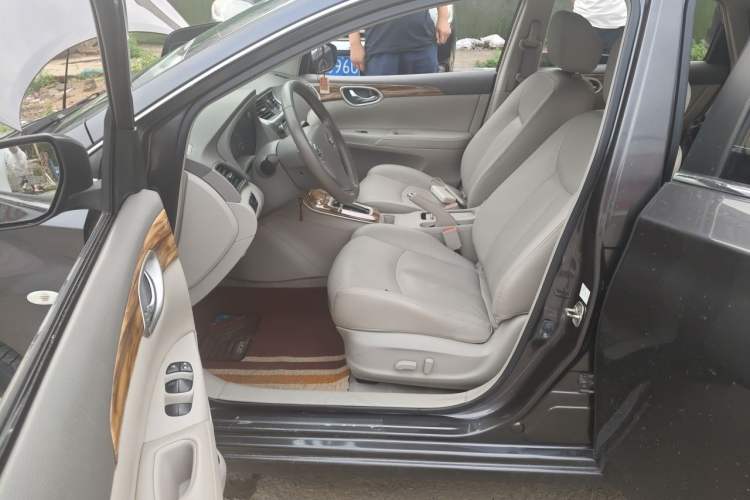 Used Nissan Sylphy 2012 1.6 XL CVT Luxury Edition Driver Seat
