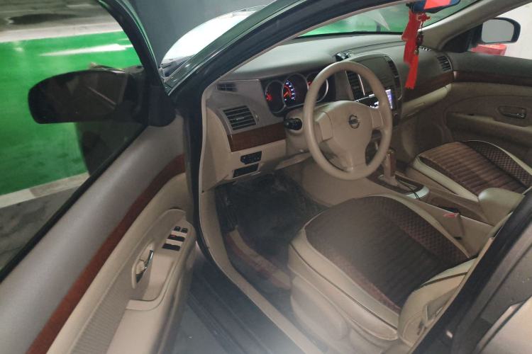 Used Nissan Sylphy 2012 Classic 1.6 XL Automatic Luxury Edition Driver Seat