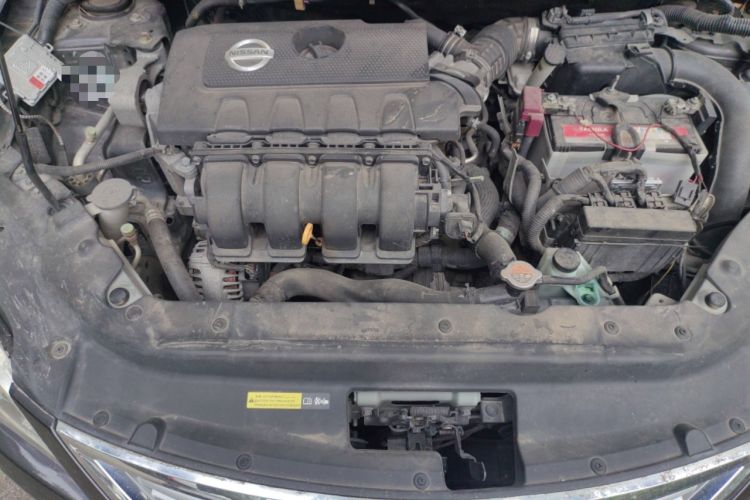 Used Nissan Sylphy 2012 1.8XL CVT Luxury Edition Engine Bay