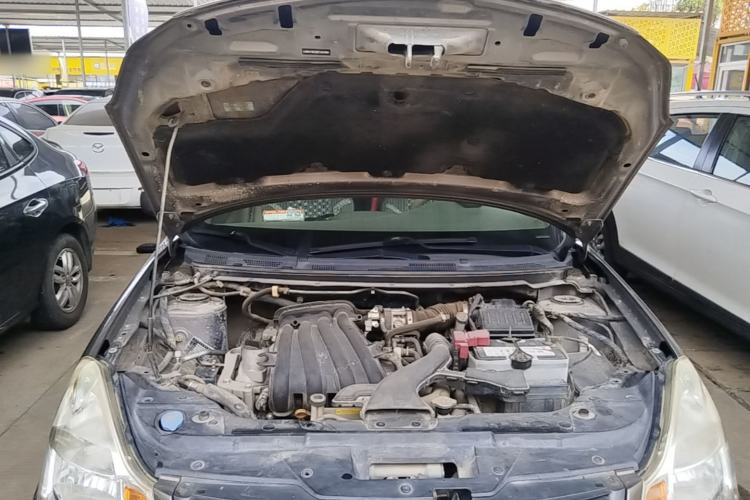 Used Nissan Sylphy 2012 Classic 1.6XE Manual Comfort Edition Engine Bay