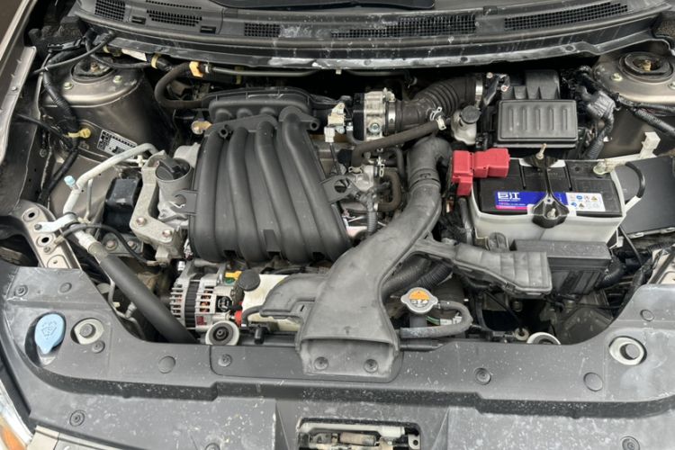 Used Nissan Sylphy 2012 Classic 1.6XE Automatic Comfort Edition Engine Bay