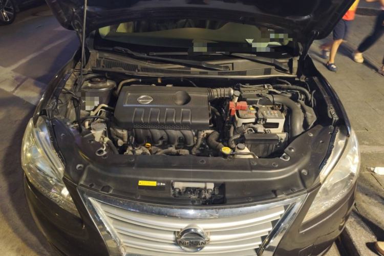 Used Nissan Sylphy 2012 1.6XE CVT Comfort Edition Engine Bay