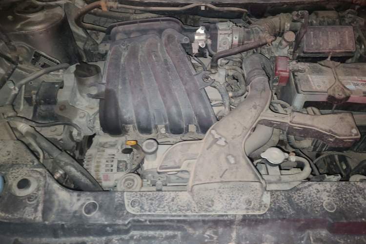 Used Nissan Sylphy 2012 Classic 1.6XE Manual Comfort Edition Engine Bay