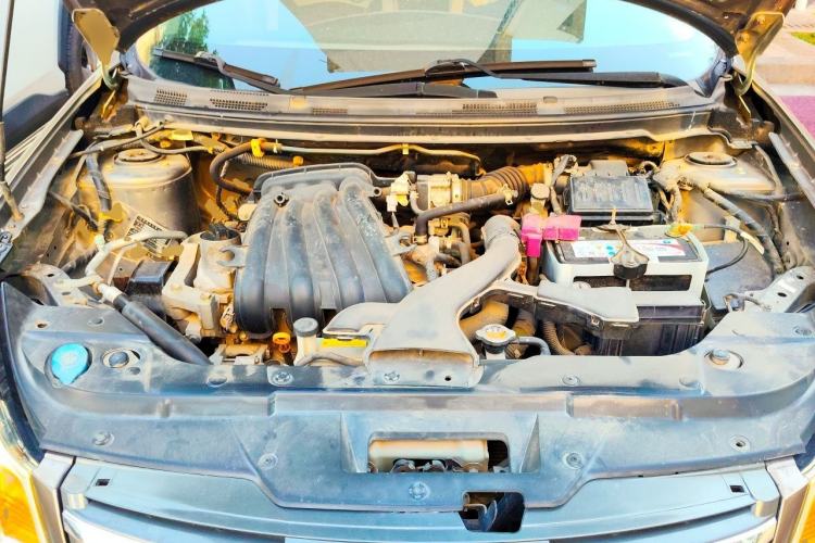 Used Nissan Sylphy 2012 Classic 1.6XE Manual Comfort Edition Engine Bay