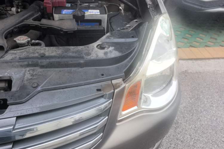 Used Nissan Sylphy 2012 Classic 1.6XE Manual Comfort Edition Engine Bay Left
