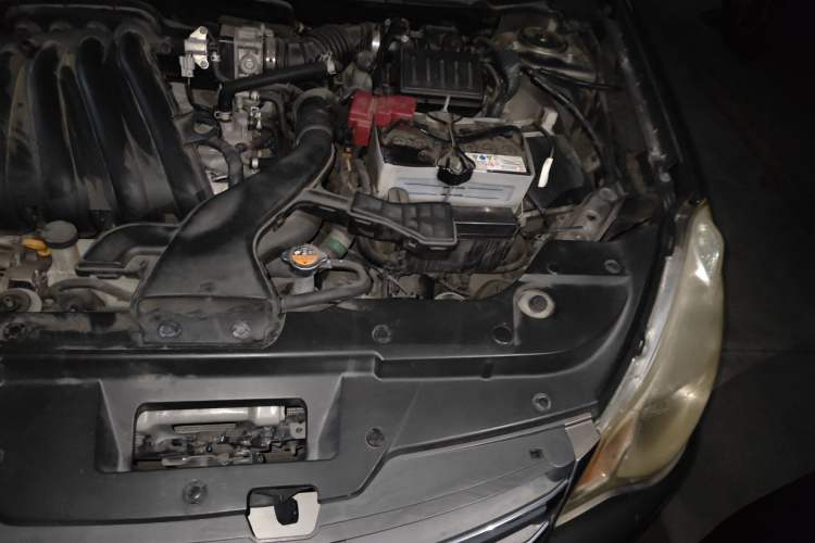 Used Nissan Sylphy 2012 Classic 1.6XE Automatic Comfort Edition Engine Bay Left