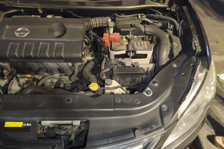 Used Nissan Sylphy 2012 1.6XE CVT Comfort Edition Engine Bay Left