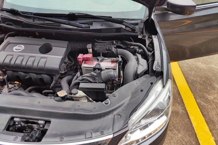 Used Nissan Sylphy 2012 1.6 XL CVT Luxury Edition Engine Bay Left