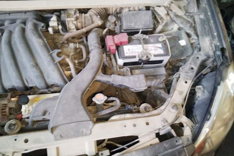 Used Nissan Sylphy 2012 Classic 1.6XE Automatic Comfort Edition Engine Bay Left