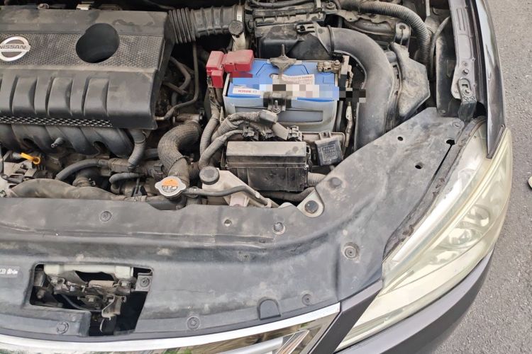 Used Nissan Sylphy 2012 1.6 XL CVT Luxury Edition Engine Bay Left