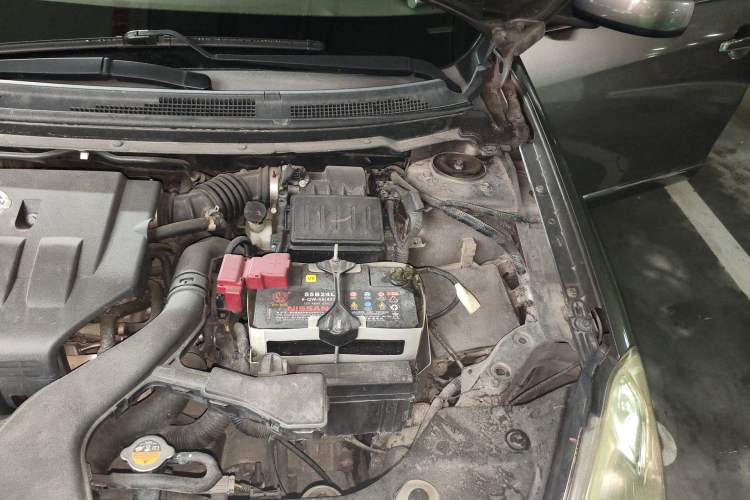Used Nissan Sylphy 2012 Classic 1.6 XL Automatic Luxury Edition Engine Bay Left