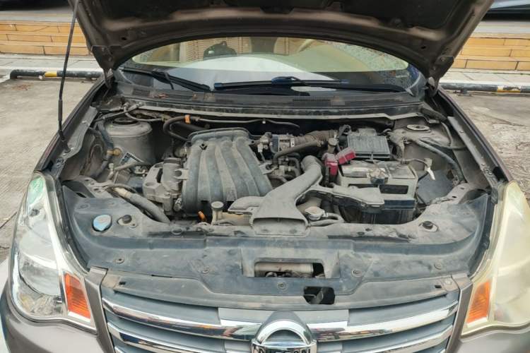 Used Nissan Sylphy 2012 Classic 1.6XE Automatic Comfort Edition Engine Bay