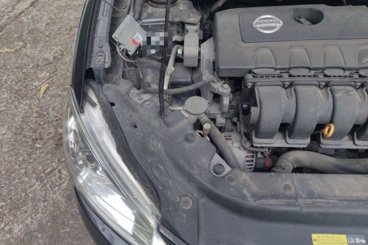Used Nissan Sylphy 2012 1.8XL CVT Luxury Edition Engine Bay Right