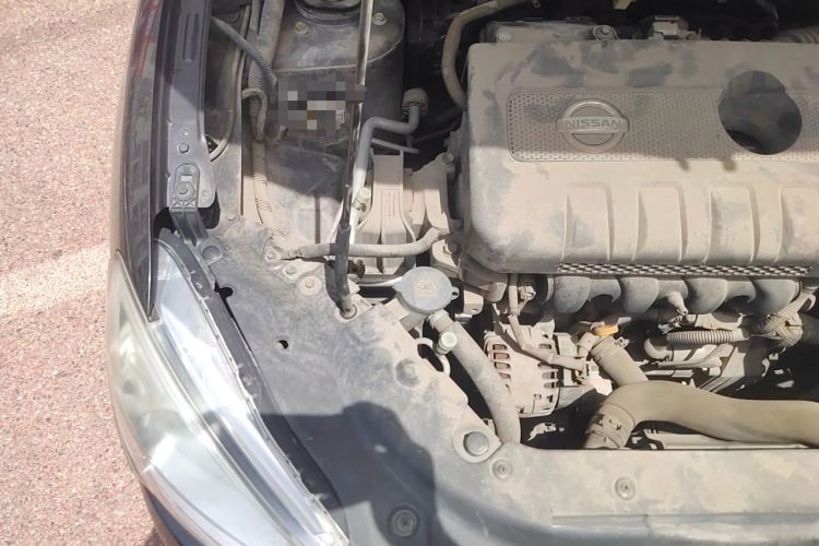 Used Nissan Sylphy 2012 1.6 XL Manual Luxury Edition Engine Bay Right