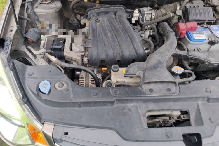 Used Nissan Sylphy 2012 Classic 1.6XE Automatic Comfort Edition Engine Bay Right