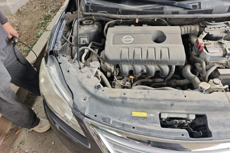 Used Nissan Sylphy 2012 1.6 XL CVT Luxury Edition Engine Bay Right