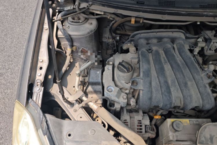 Used Nissan Sylphy 2012 Classic 1.6XE Manual Comfort Edition Engine Bay Right