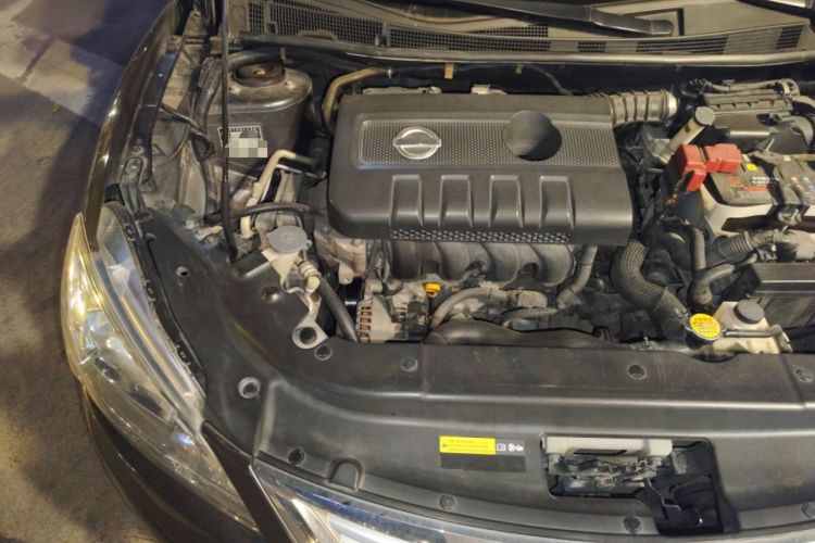 Used Nissan Sylphy 2012 1.6XE CVT Comfort Edition Engine Bay Right