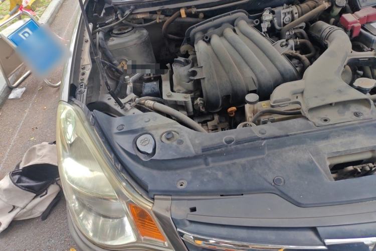 Used Nissan Sylphy 2012 Classic 1.6XE Automatic Comfort Edition Engine Bay Right
