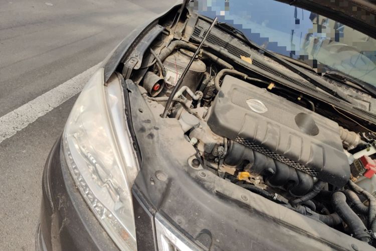Used Nissan Sylphy 2012 1.6 XL CVT Luxury Edition Engine Bay Right