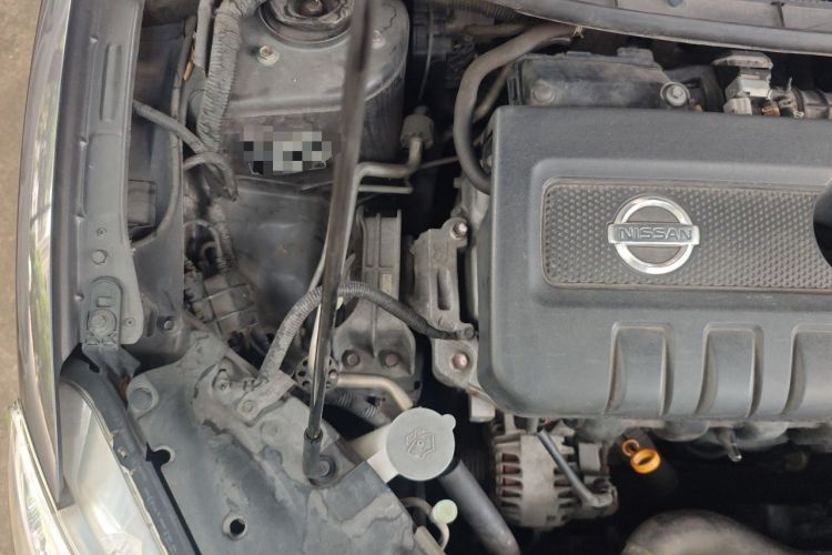Used Nissan Sylphy 2012 1.6 XL CVT Luxury Edition Engine Bay Right