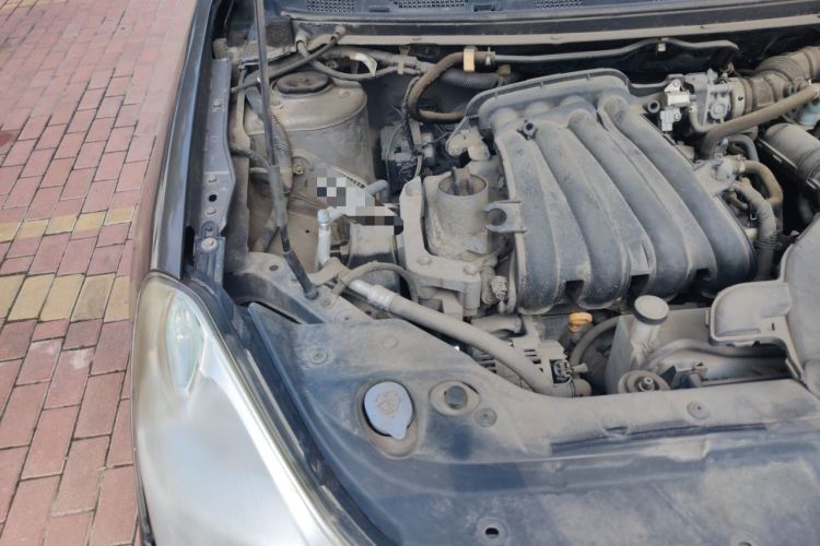 Used Nissan Sylphy 2012 Classic 1.6XE Manual Comfort Edition Engine Bay Right