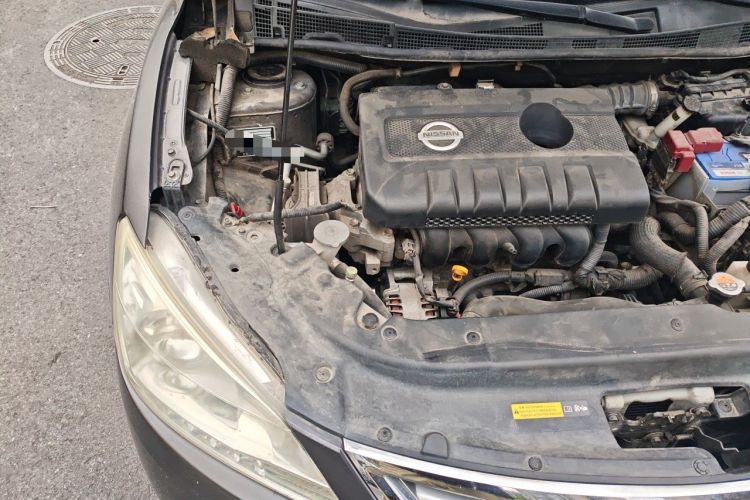 Used Nissan Sylphy 2012 1.6 XL CVT Luxury Edition Engine Bay Right