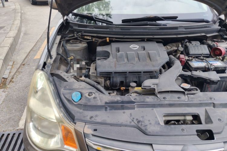 Used Nissan Sylphy 2012 Classic 1.6XE Automatic Comfort Edition Engine Bay Right