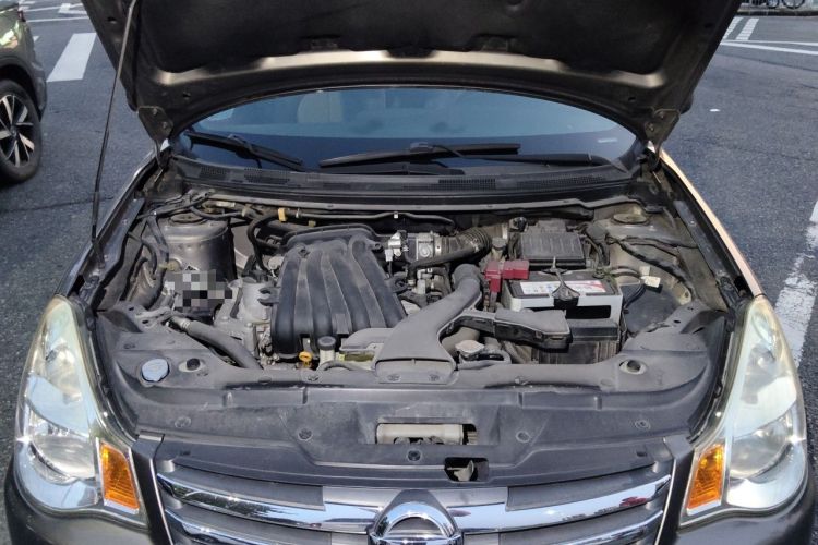 Used Nissan Sylphy 2012 Classic 1.6XE Automatic Comfort Edition Engine Bay