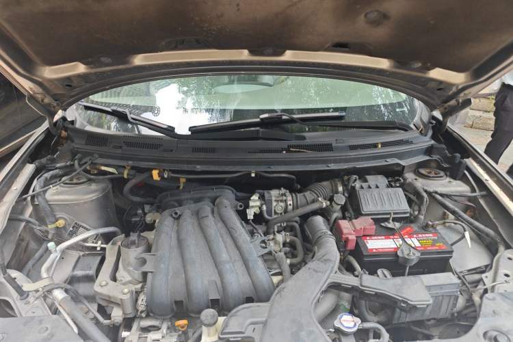 Used Nissan Sylphy 2012 Classic 1.6XE Automatic Comfort Edition Engine Bay