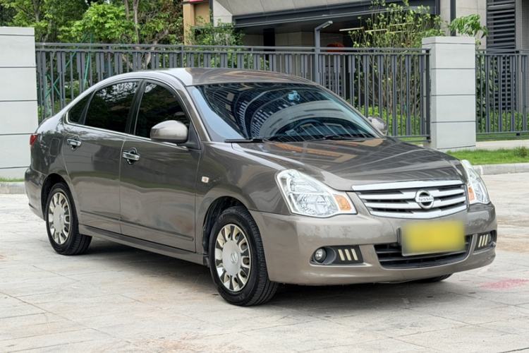 Used Nissan Sylphy 2012 Classic 1.6XE Automatic Comfort Edition Exterior 1