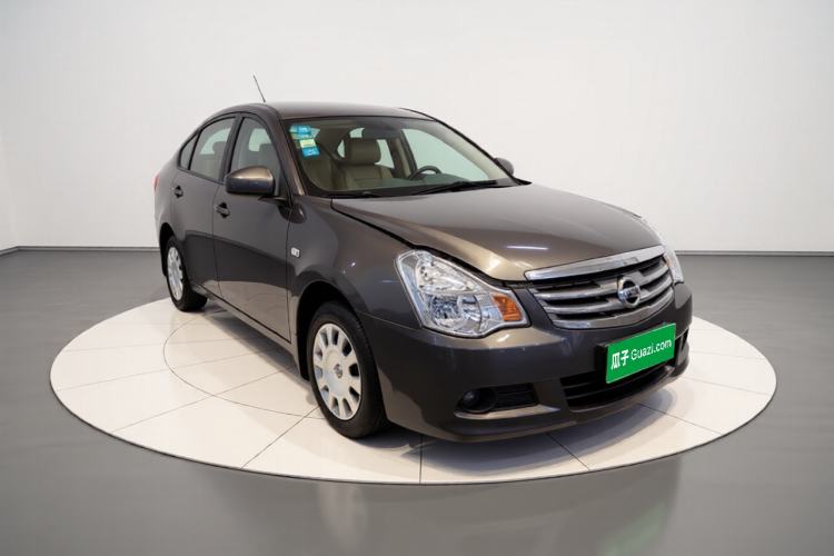 Used Nissan Sylphy 2012 Classic 1.6XE Manual Comfort Edition Exterior 2