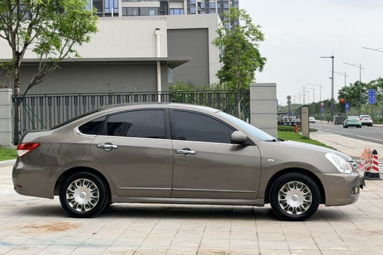Used Nissan Sylphy 2012 Classic 1.6XE Automatic Comfort Edition Exterior 5